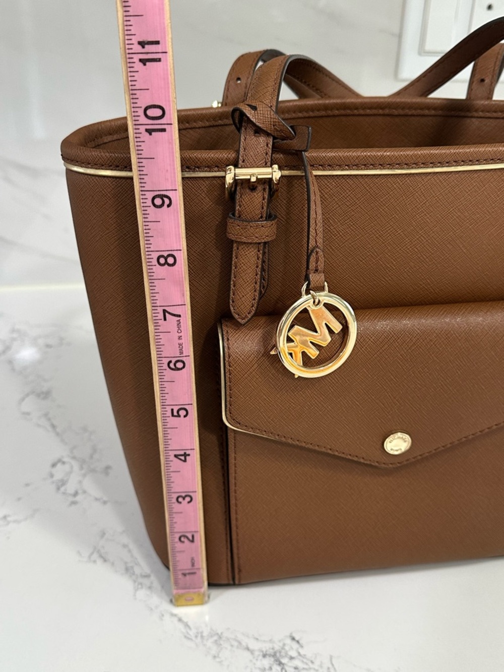MK Michael Kors Jet Set Saffiano Leather Medium Pocket Tote Acorn Brown Purse - Picture 7 of 16